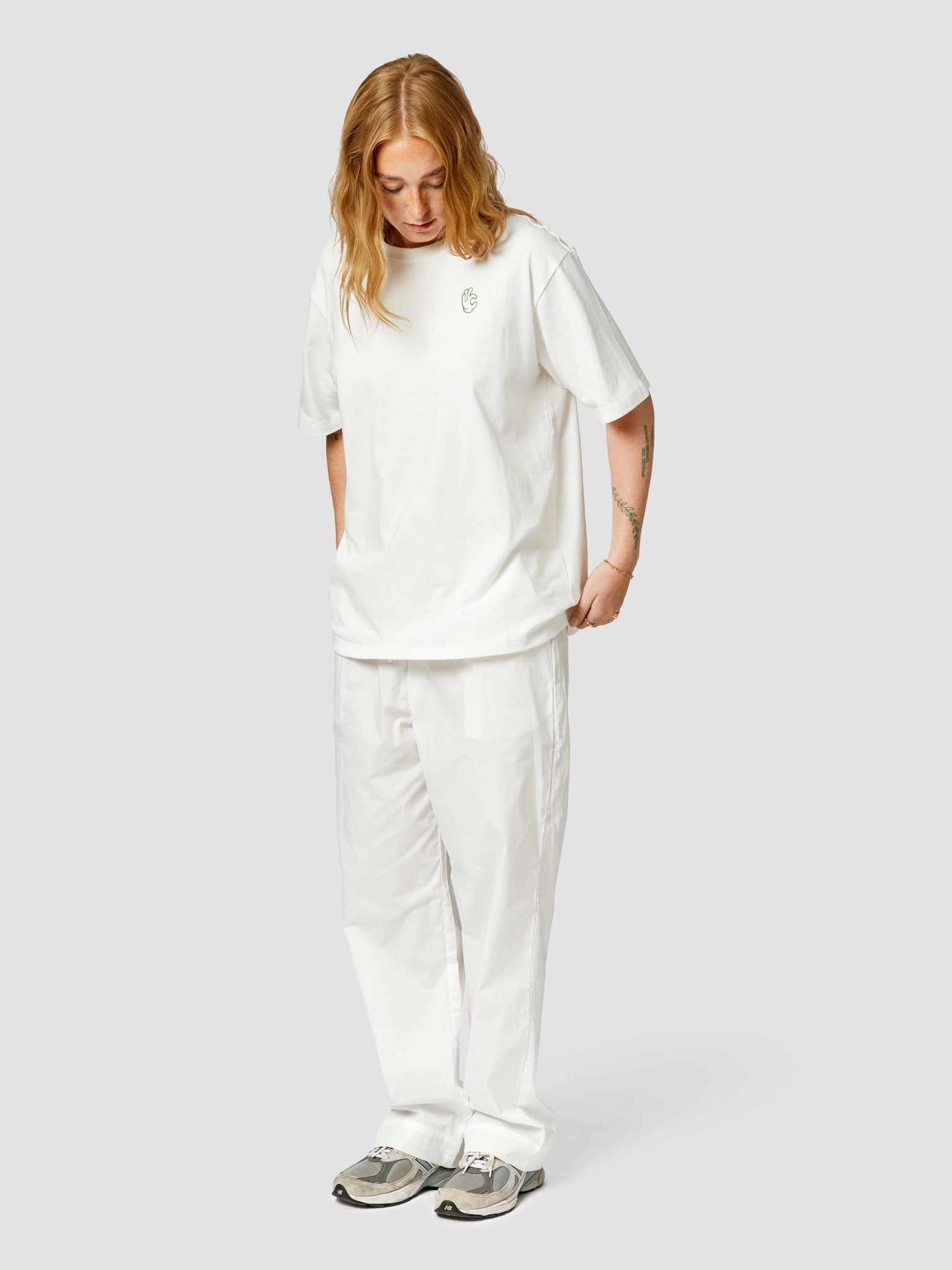 B HOLLYWOOD BOYFRIEND TEE
