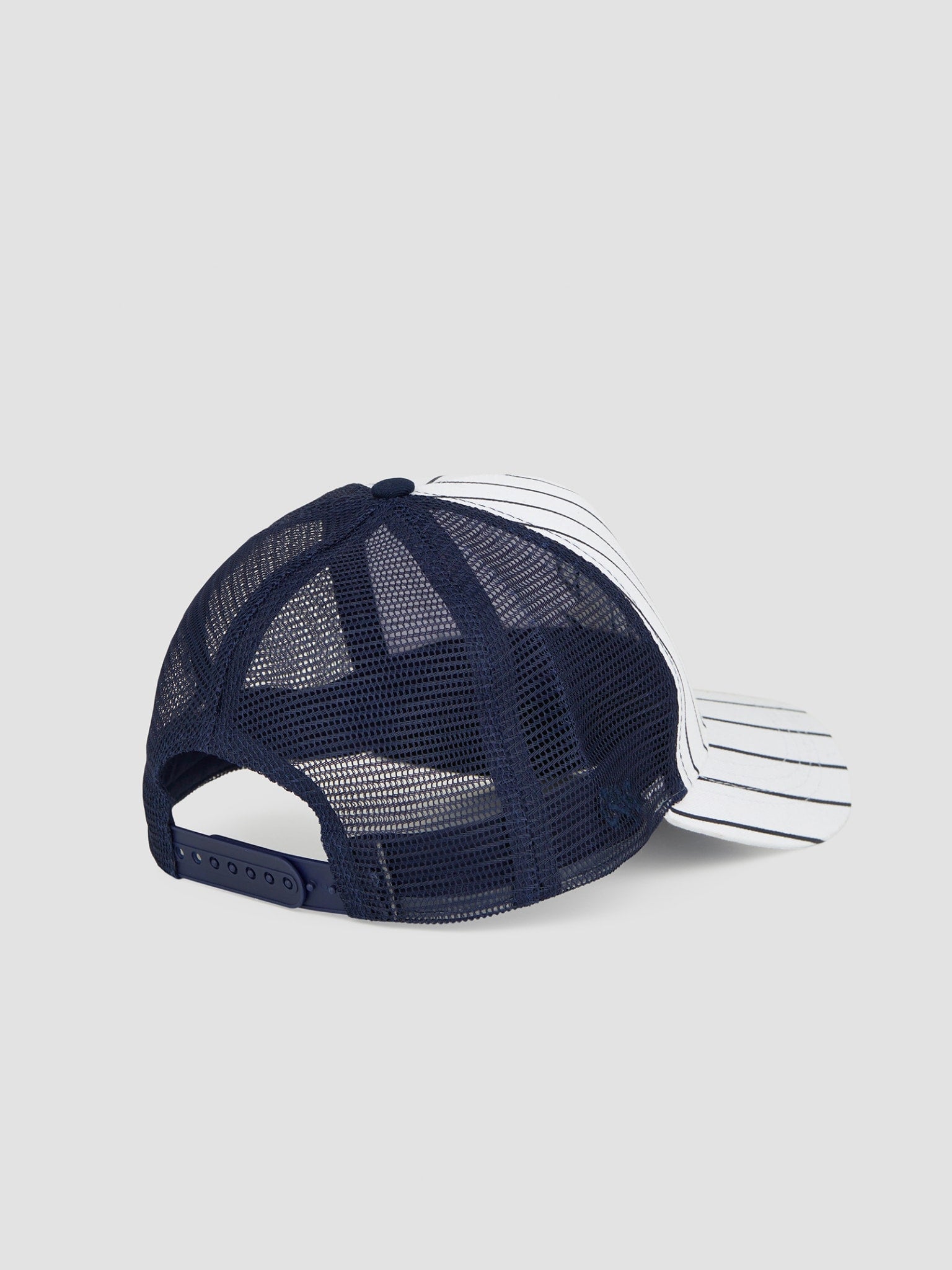 X TAG UP CAP
