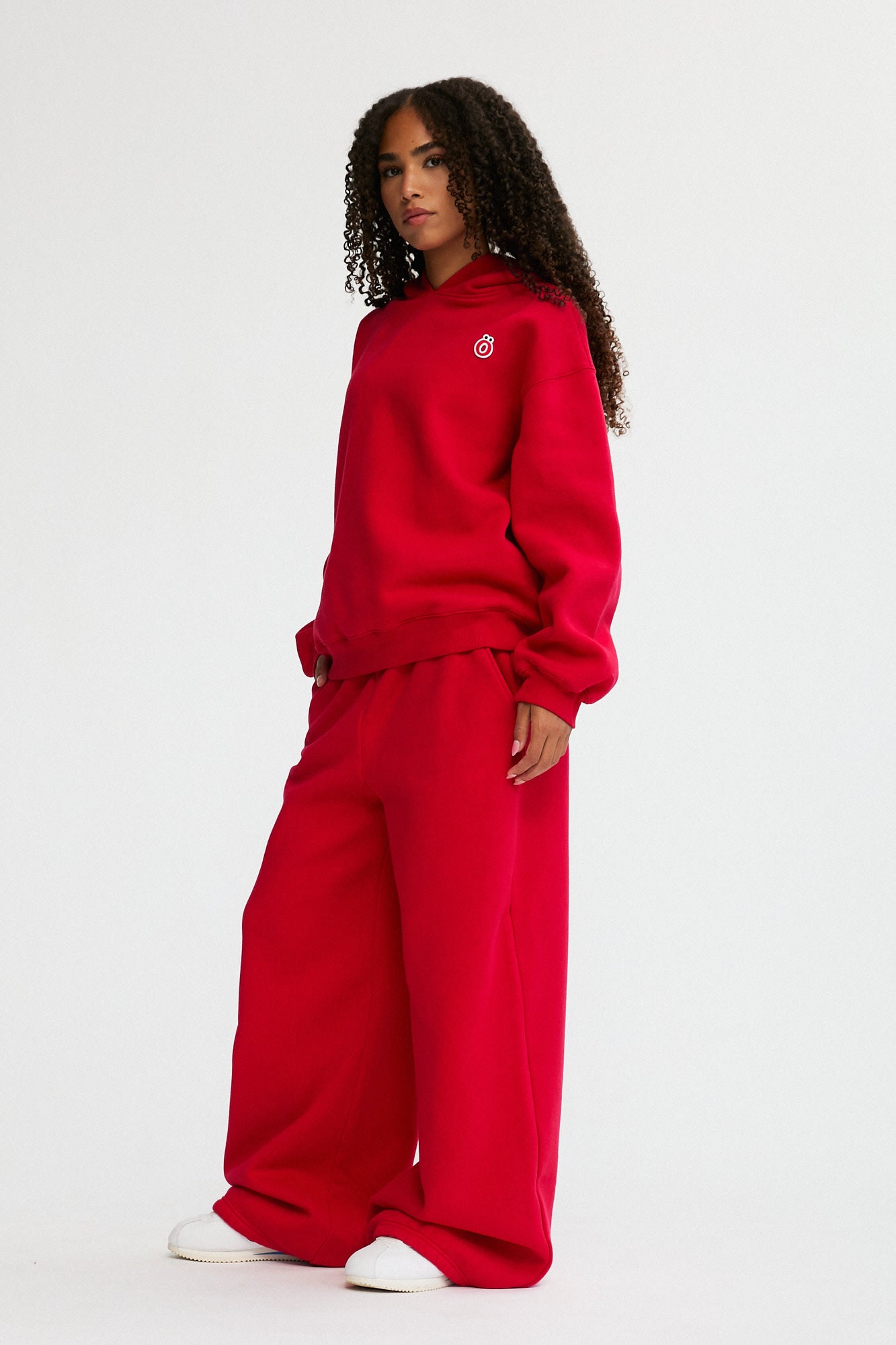 ELLIS HOODIE