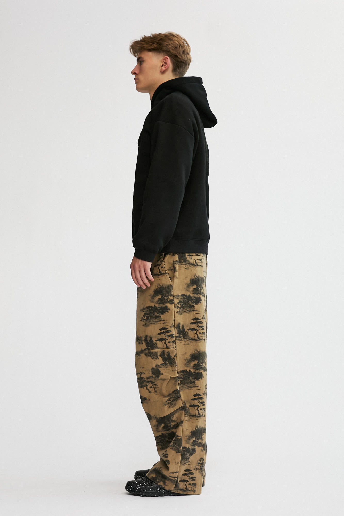 GLENNA HOODIE