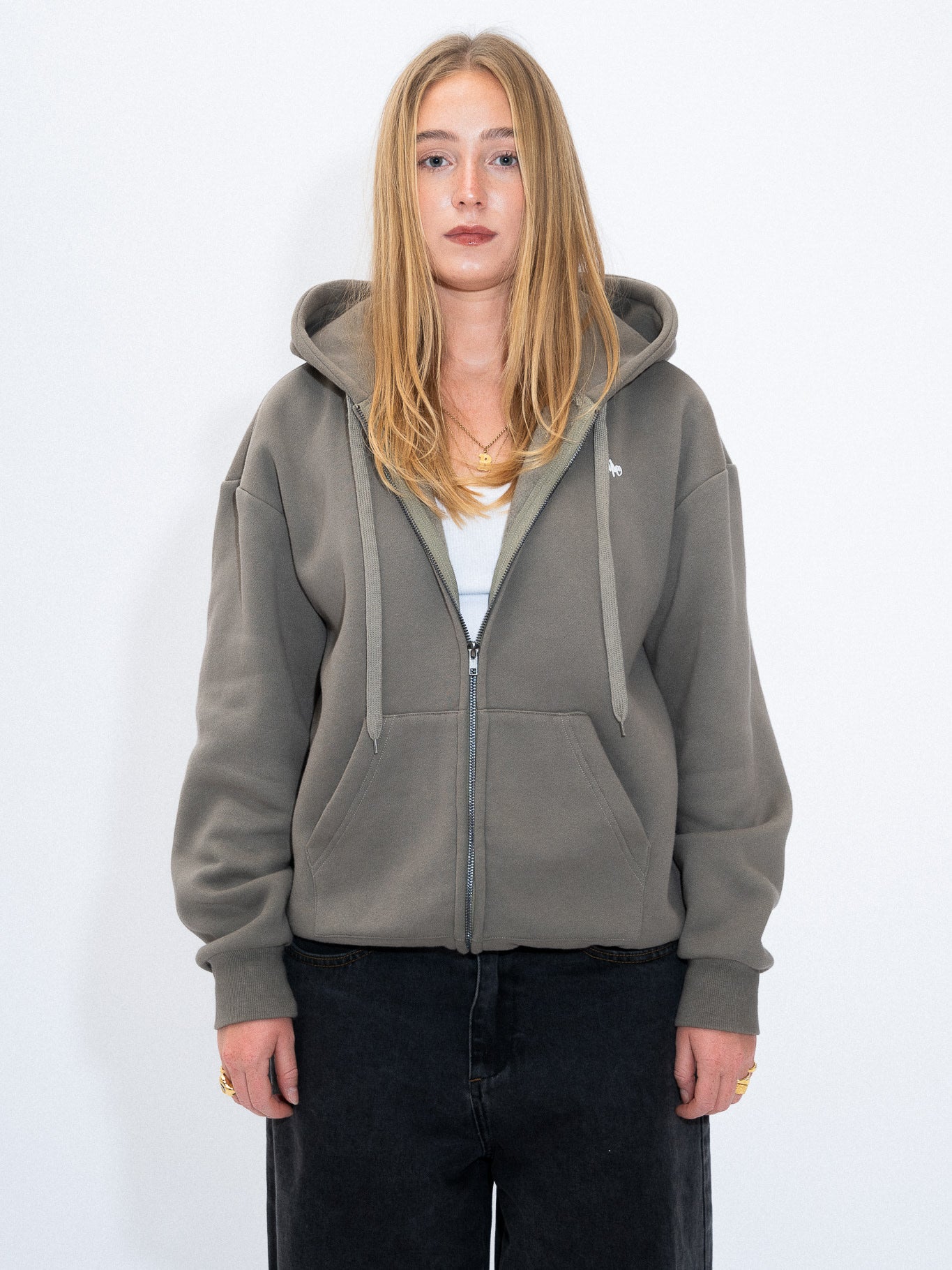 CHELSEA HOODIE