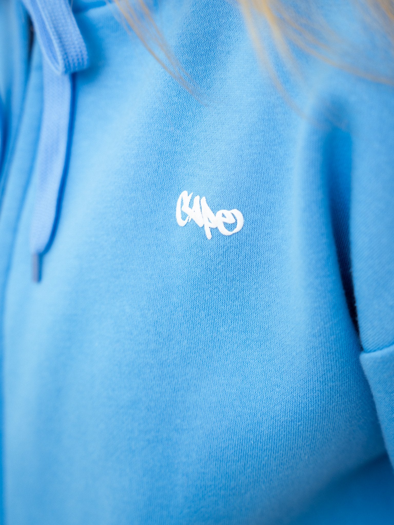 CHELSEA HOODIE