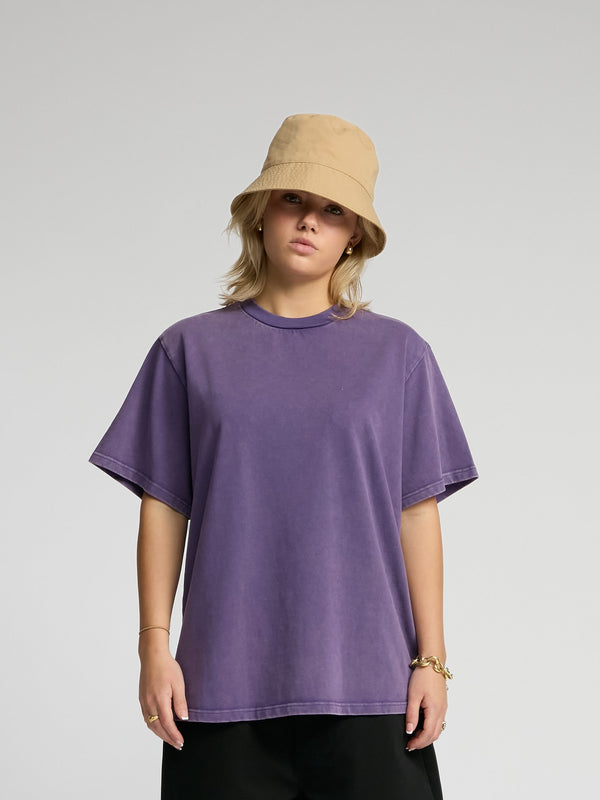 LYNG TEE