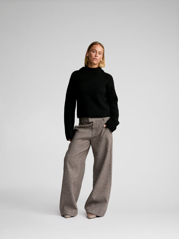JOSIE KNIT