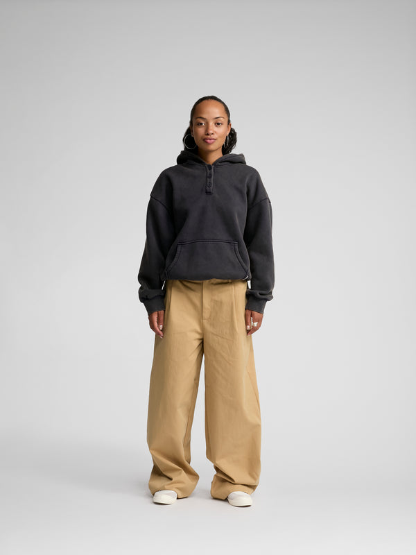 ROMINA HOODIE