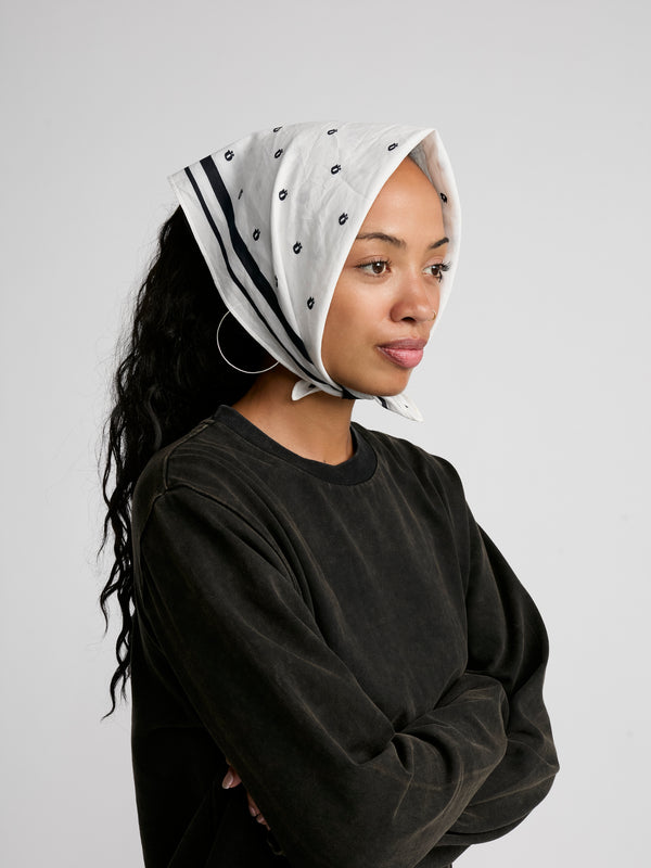 JOANNA SCARF