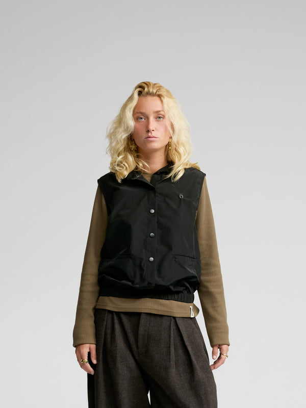 KARRIE VEST
