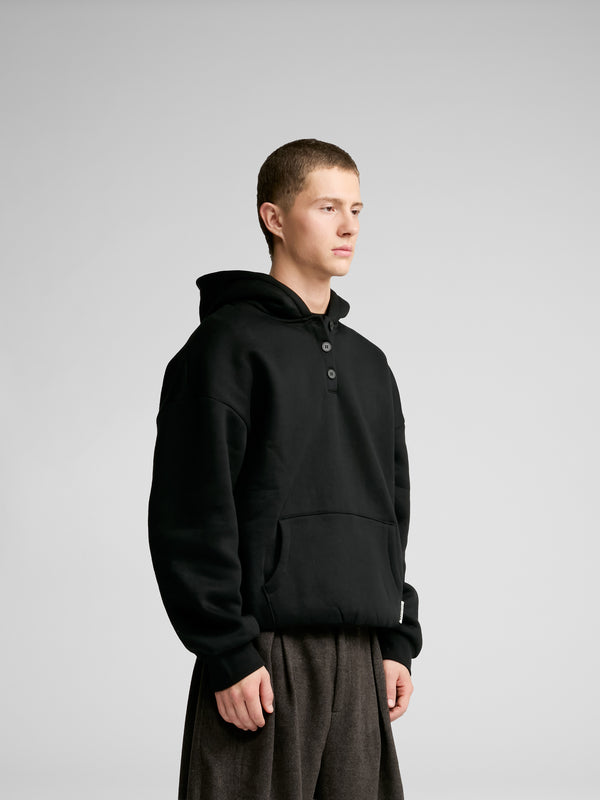 ROMINA HOODIE