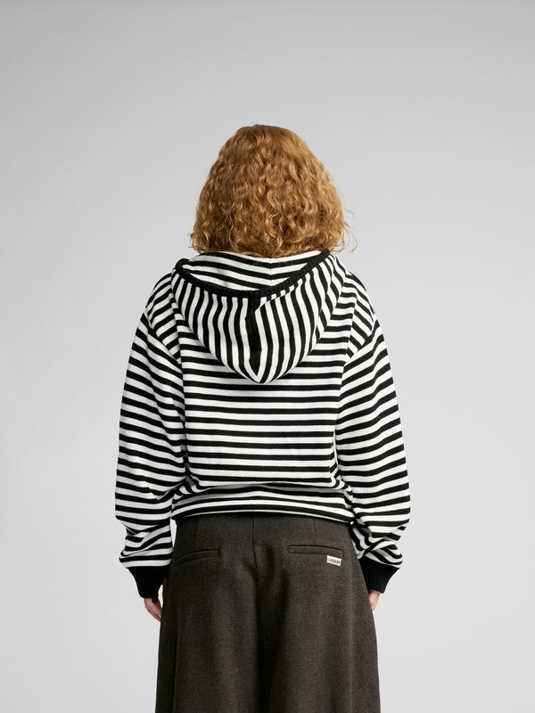 IBI KNITTED HOODIE
