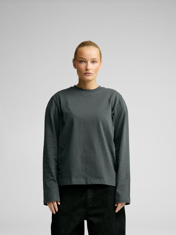 MAPLEWOOD LONGSLEEVE TEE