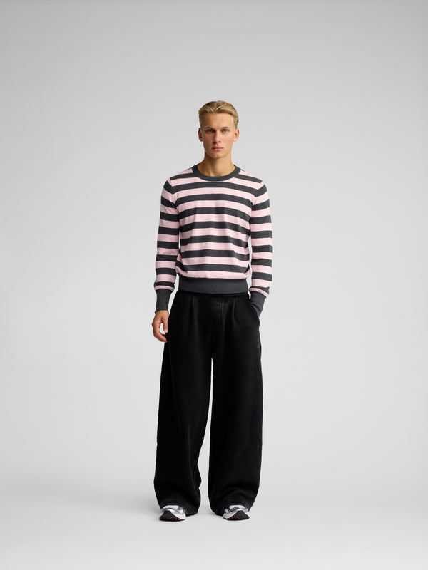 BETTY  KNIT