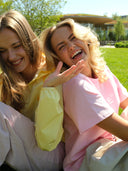 <h4>FRIENDS IN PASTELS</h4>