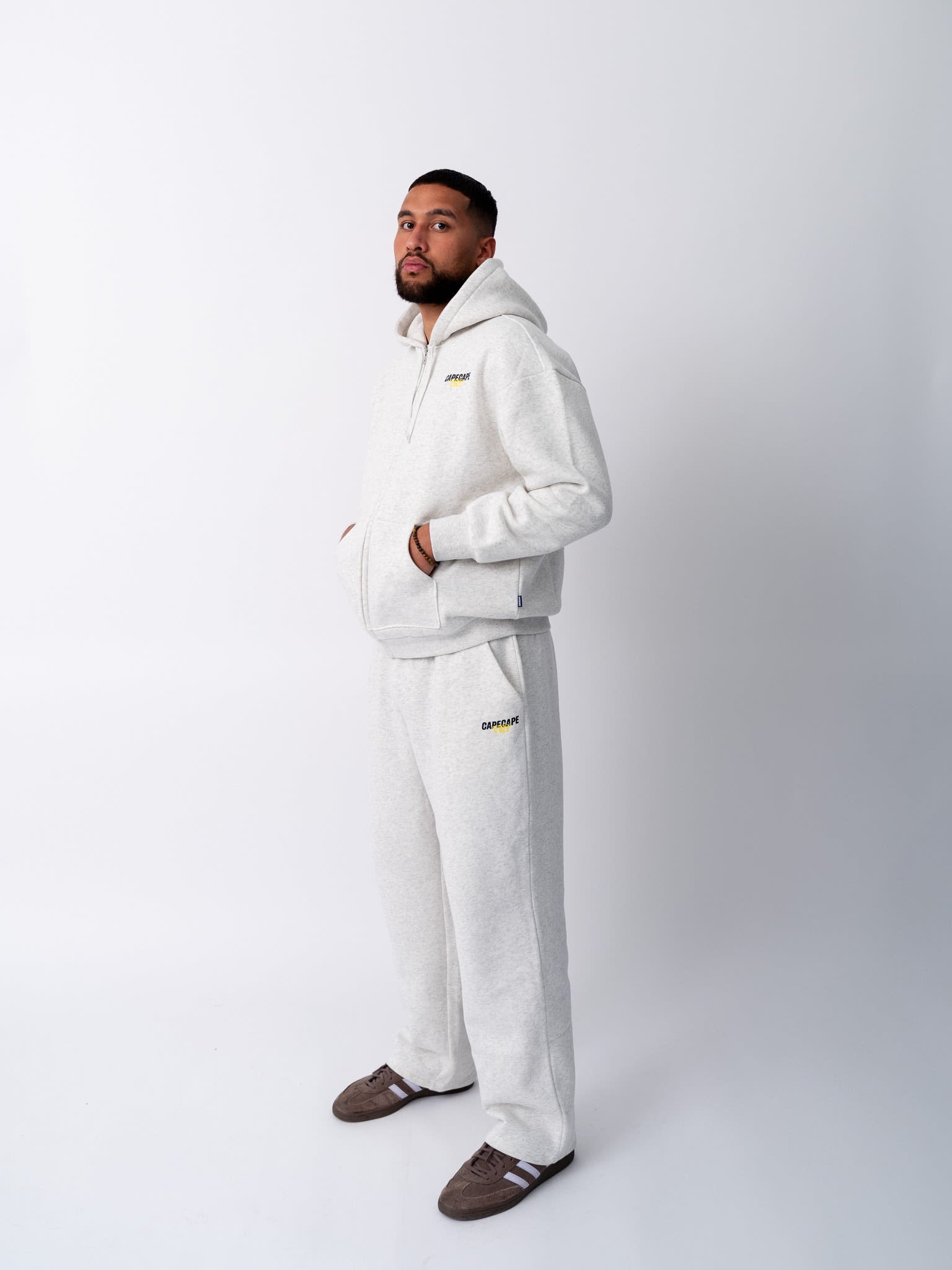 TNT X CAPECAPE SWEATPANTS