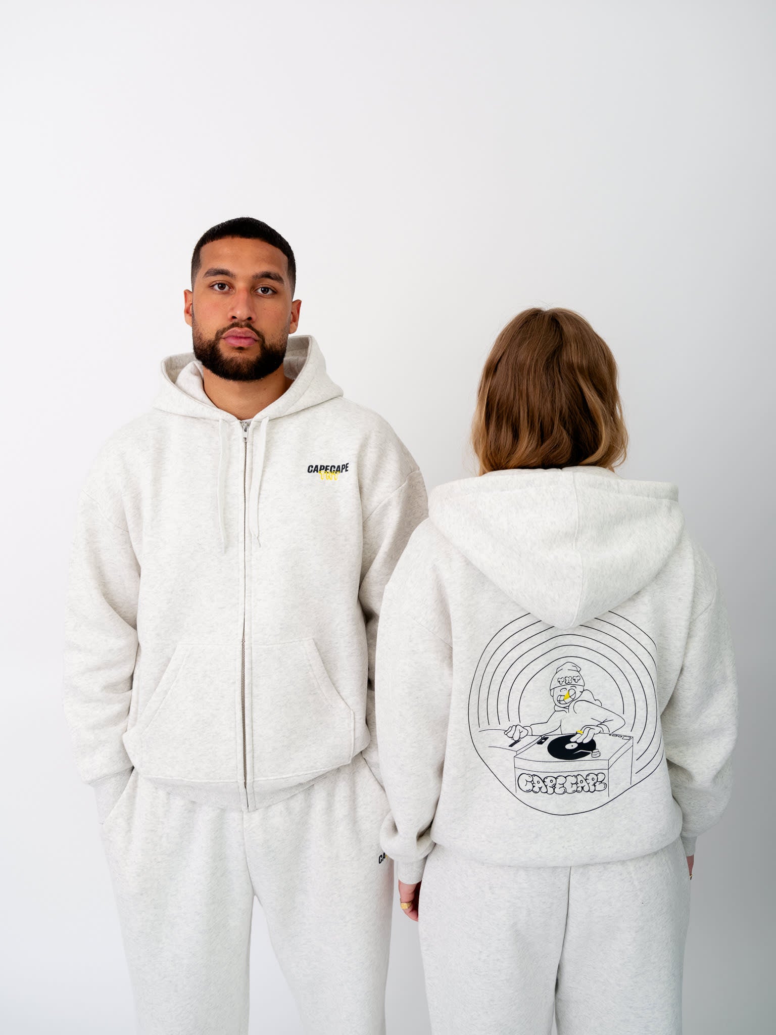 TNT X CAPECAPE HOODIE