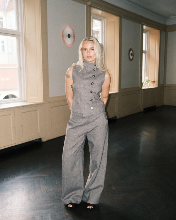 JOA SUIT PANTS