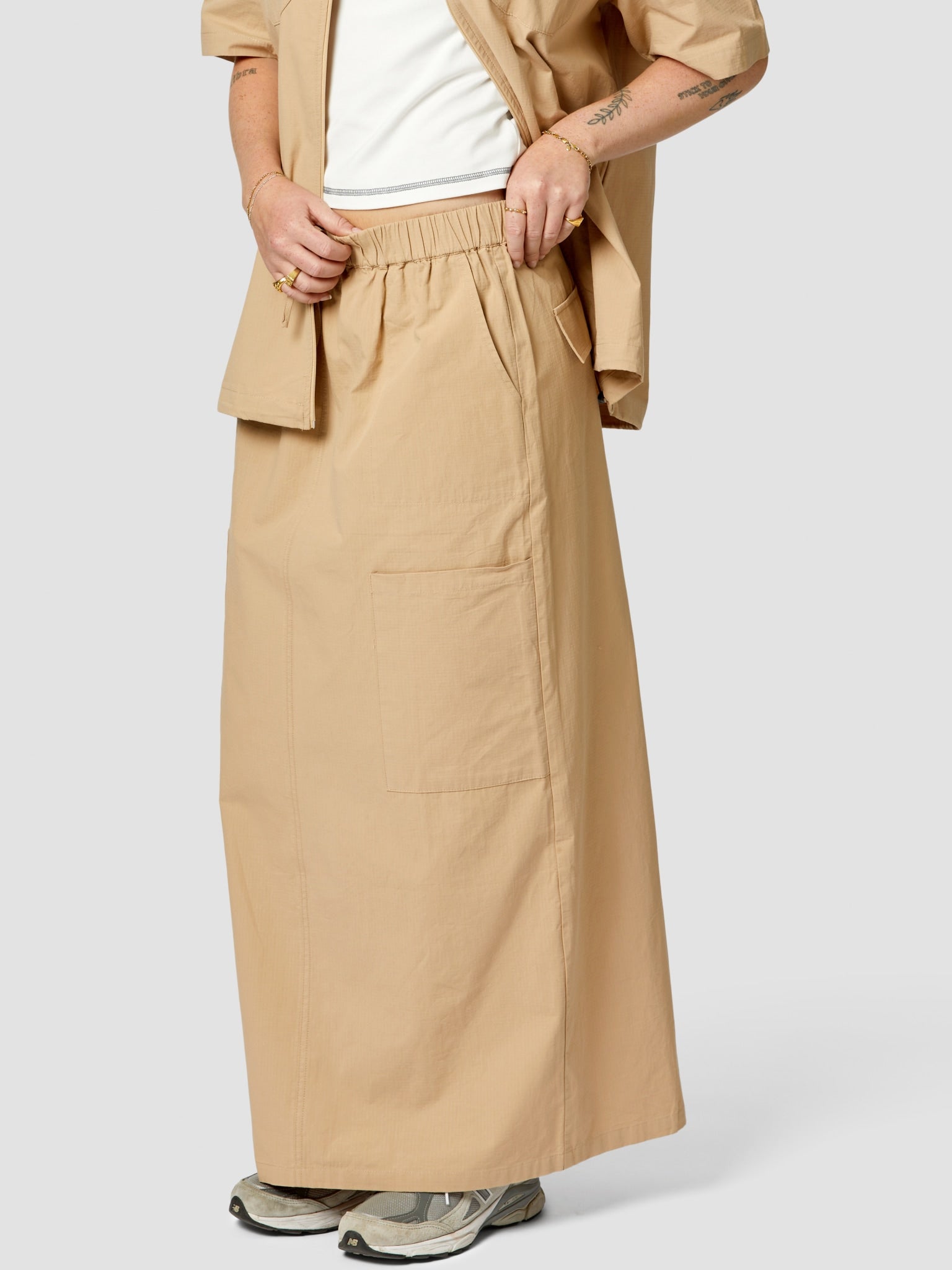 B LITTLE VENICE CARGO SKIRT