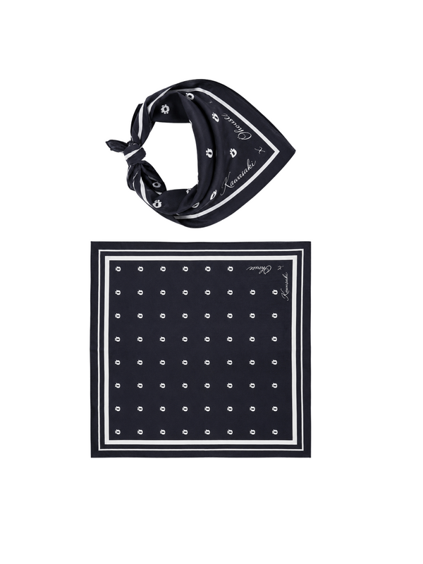 JOANNA SCARF