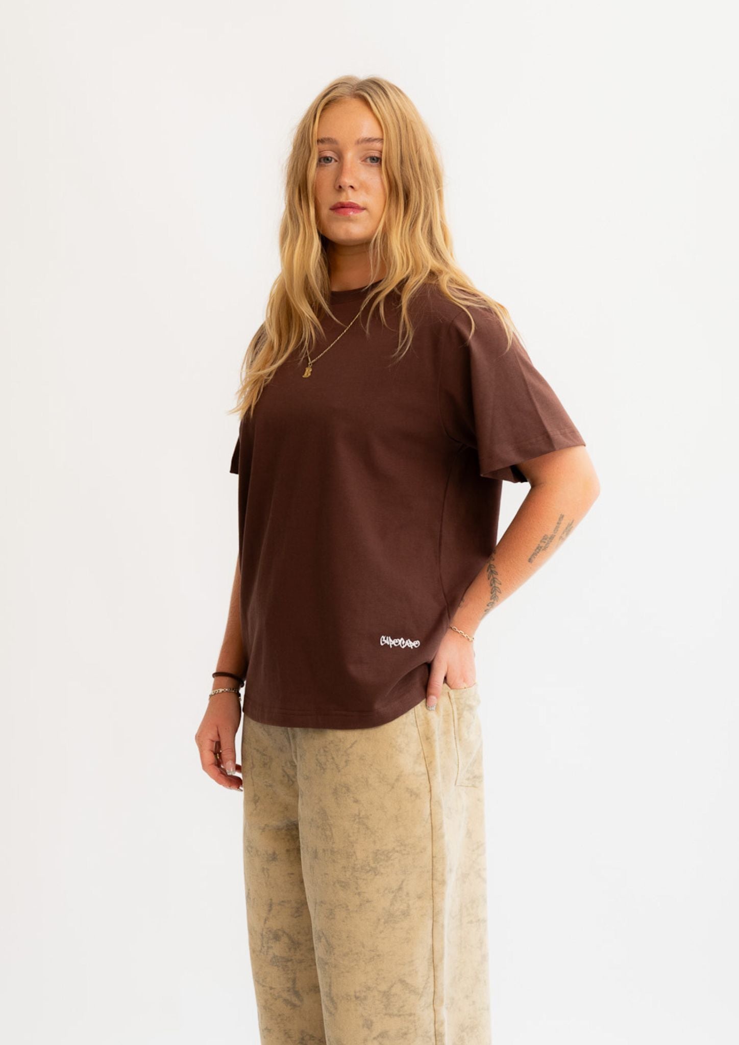 AVALON BOYFRIEND TEE