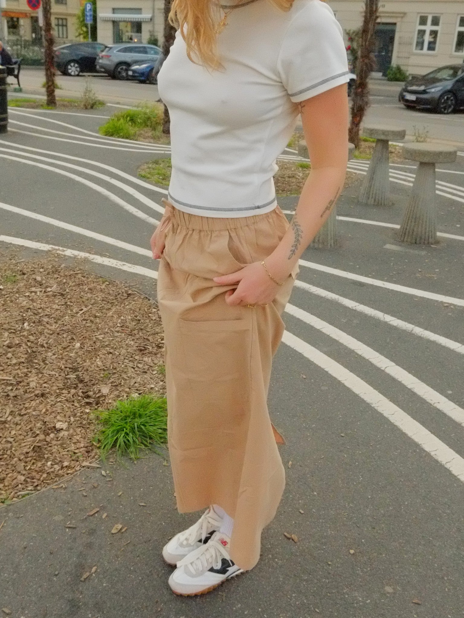 B LITTLE VENICE CARGO SKIRT